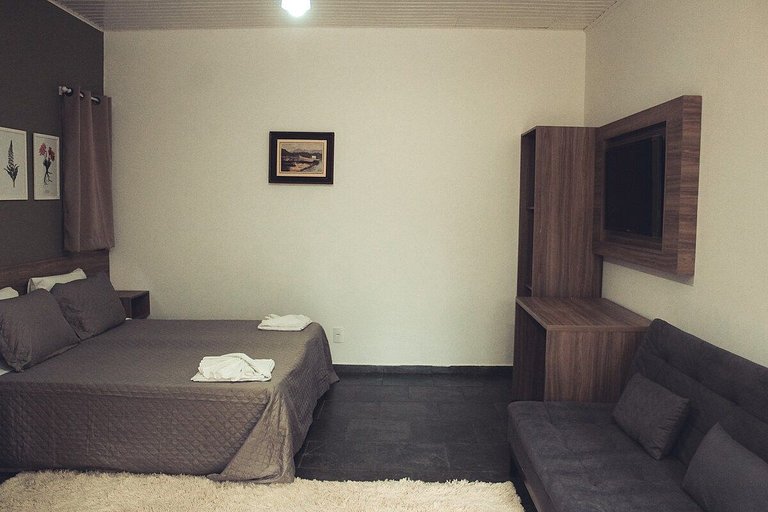 Fazenda, Paz, Descanso e Piscinas (com WiFi)