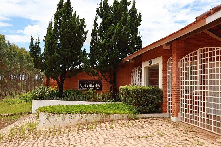 Fazenda, Paz, Descanso e Piscinas (com WiFi)