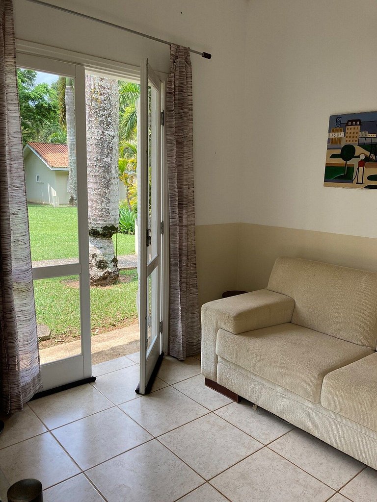 Casa em Fazenda Com Piscinas